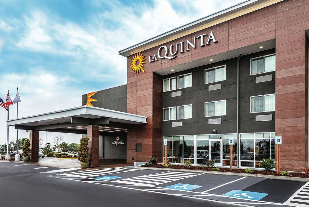 Отель La Quinta By Wyndham Seattle Федерал-Уэй Экстерьер фото